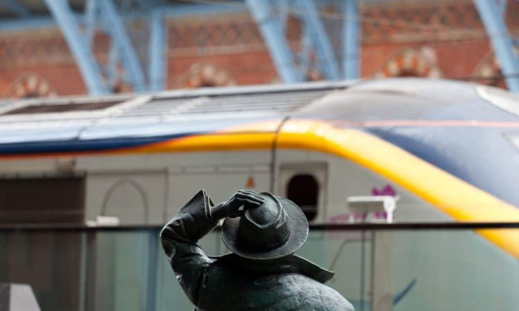 https://www.therailwayhub.co.uk/8649/eurostar-marks-25th-anniversary-with-first-plastic-free-train/